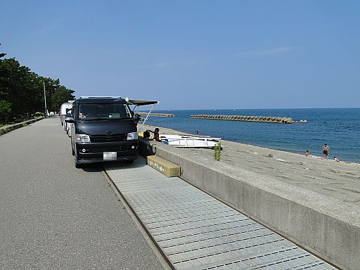 富山へ海水浴 キャンプ その３ バンコン車中泊 ハイエース マヨルカ バンテック